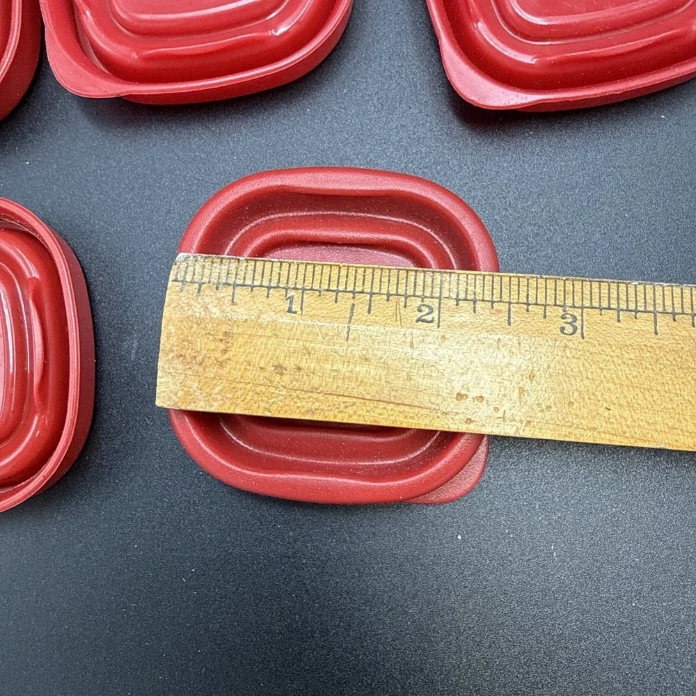 5 Rubbermaid Easy Find 2.5